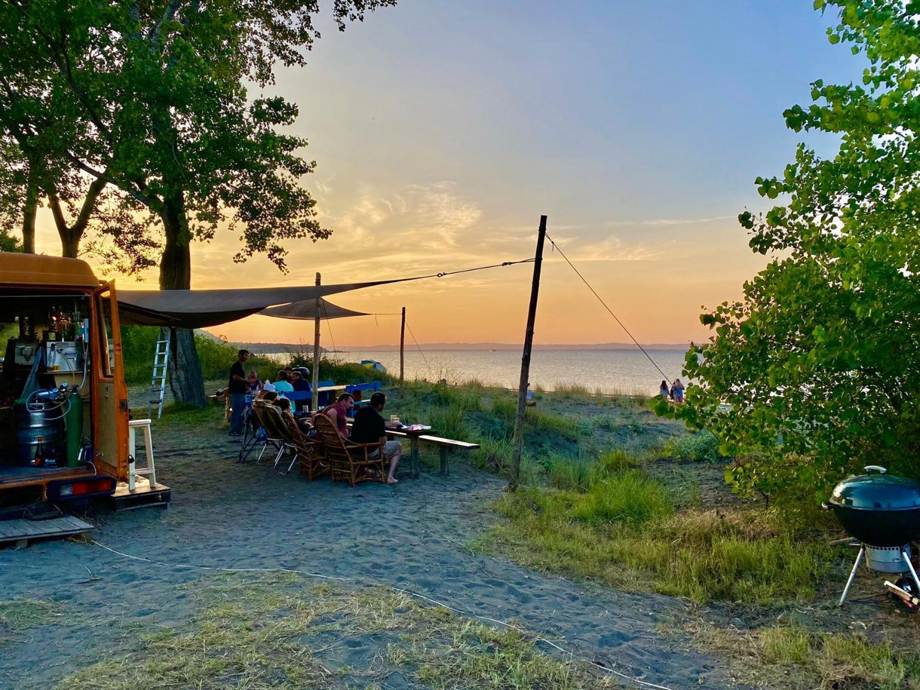 Beachfront Caravans Tjernomorets Exteriör bild