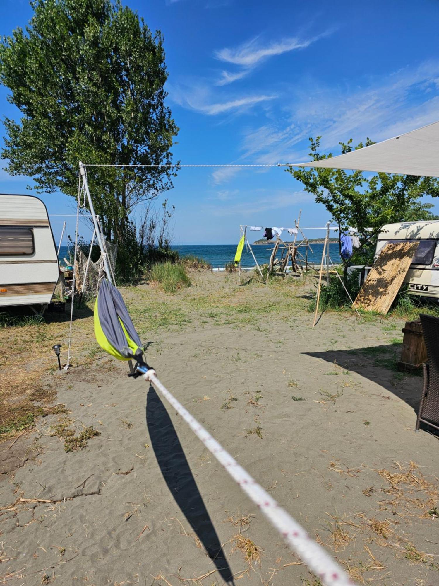 Beachfront Caravans Tjernomorets Exteriör bild