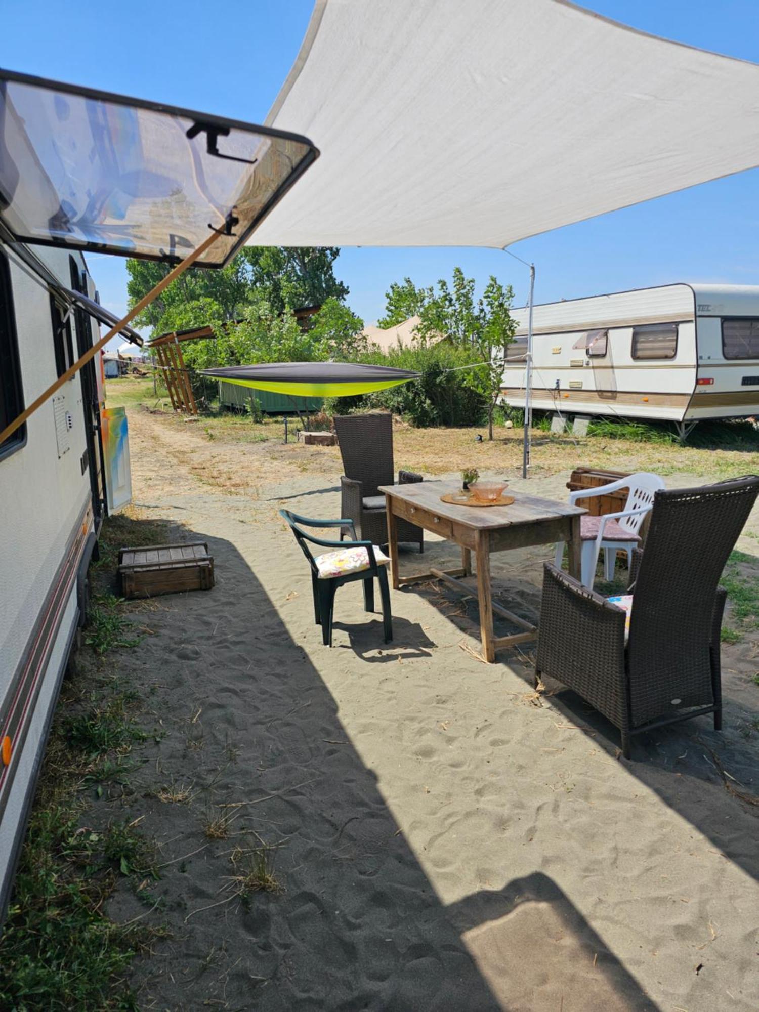Beachfront Caravans Tjernomorets Exteriör bild