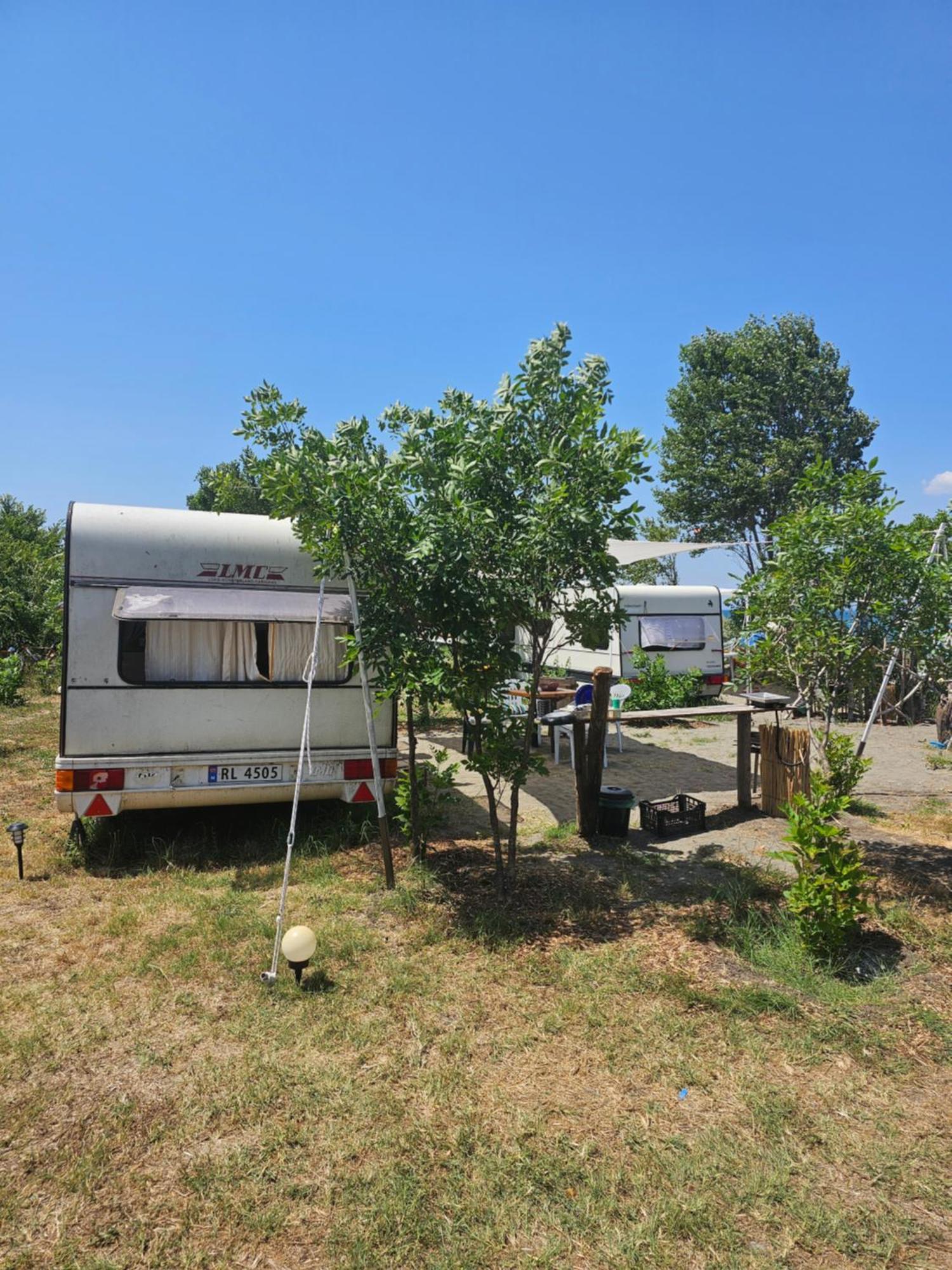 Beachfront Caravans Tjernomorets Exteriör bild